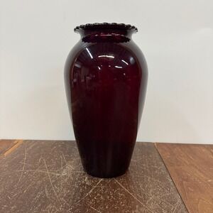 Ruby Red MCM Glass Vase with Ruffled Rim Home‎ Decor Flower Vase